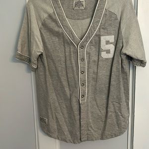 V-neck baseball jersey , short sleeve